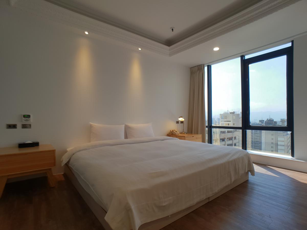 First Plaza Hotel Taichung Eksteriør billede